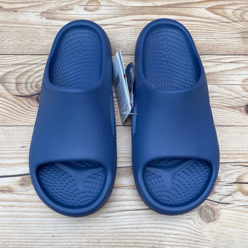 Crocs Mellow Recovery Slide - Picture 3 of 15